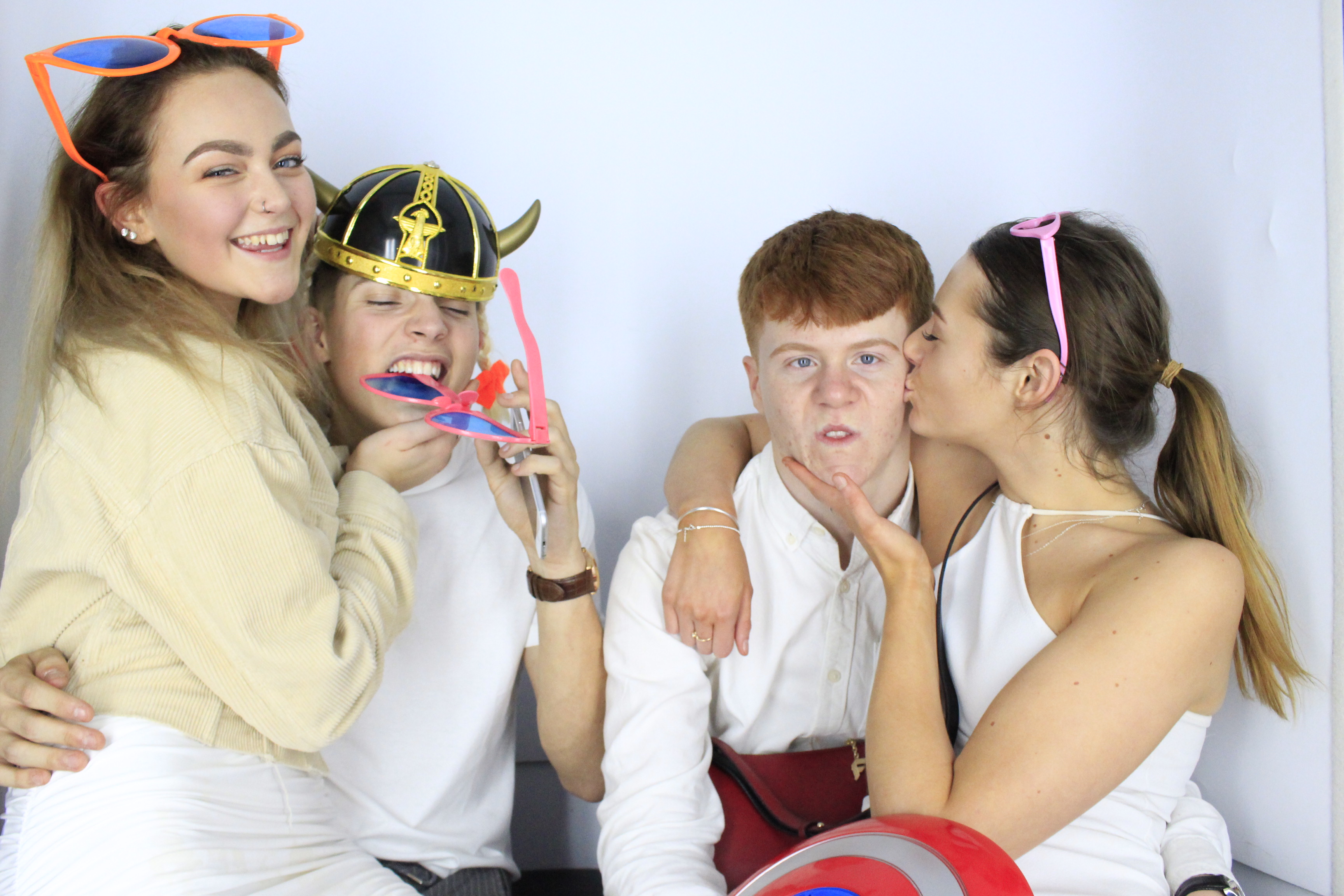 Issy & Alice's 18th Birthday Party | View more photos from the event at gallery.myphotoboothexperience.co.uk/u/MyPhotoBoothExperienceLtd/Issy-Alices-18th-Birthday-Party